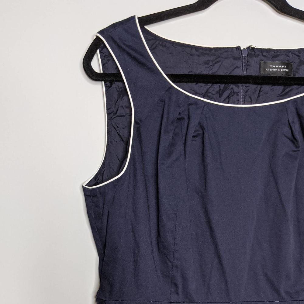TAHARI • Striped Navy White Sleeveless Dress Sz 14 - Picture 4 of 8